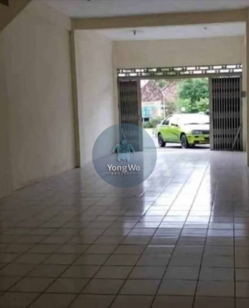 Tampak Depan